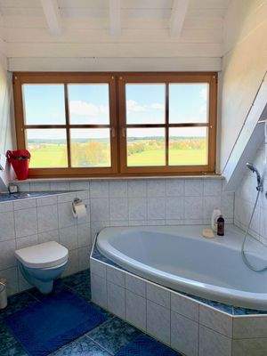 Badezimmer im Dachgeschoss