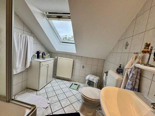Duschbad im Dachgeschoss
