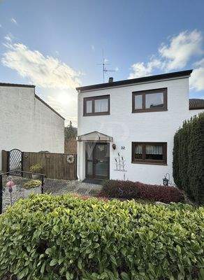 Eingangsbereich mit Garten