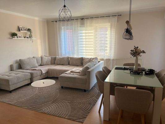 Helle, moderne Wohnung