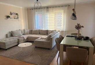 Helle, moderne Wohnung