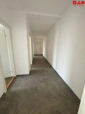 Vorraum/Flur (VOR Ausbesserungsarbeiten)