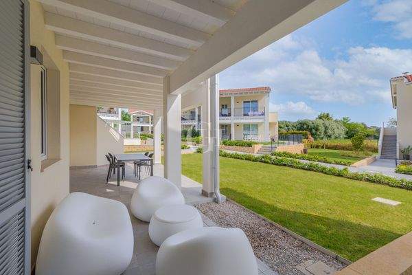 Überdachte Terrasse