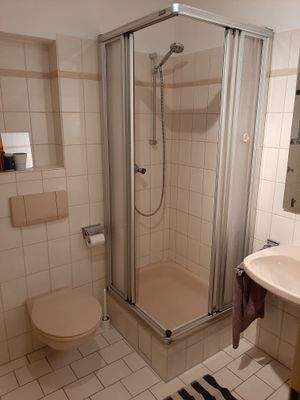 18 B I. OG re (7).jpg