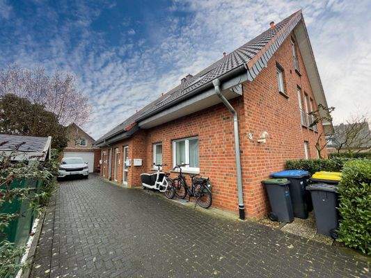 4 Familienhaus mit 2 separaten Eingängen