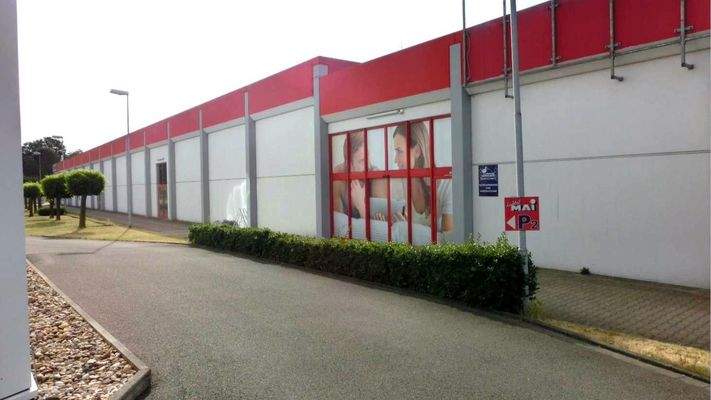 3200m2 großflächiger Einzelhan