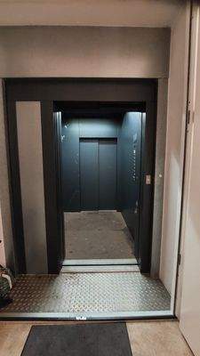 Aufzug direkt ins Wohnzimmer