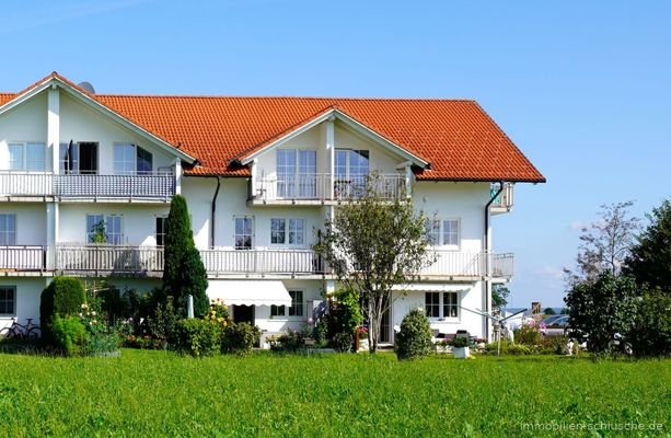 Ansicht Süd mit beiden Balkonen im Dachgeschoß (linke Gaube rechter Balkon, rechte Gaube linker Balkon)