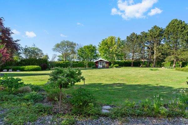 Garten vor dem Haupthaus