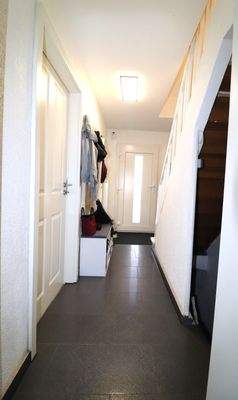 Flur Eingangsbereich 2.JPG