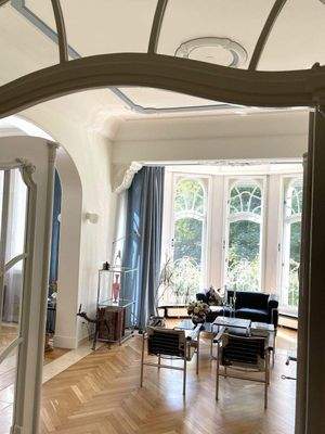 Blick vom Flur in den Wohnbereich.jpg