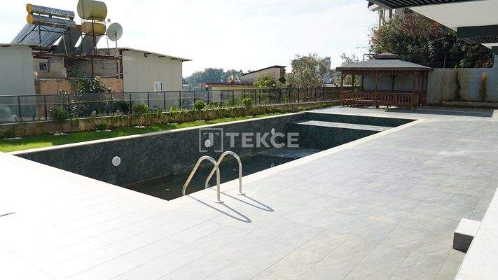 Apartments with Shared Social Activities and Pool in Alanya