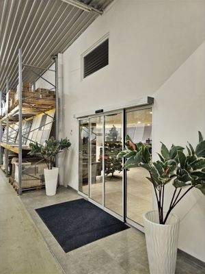 Eingang Fliesencenter