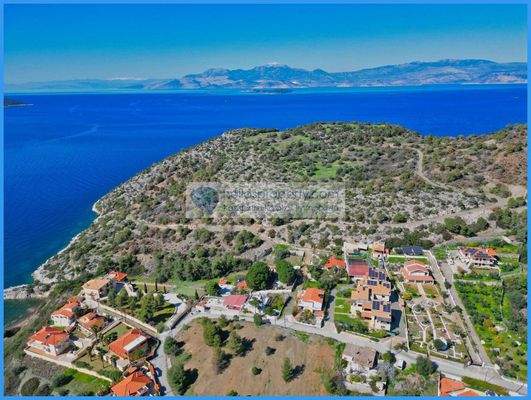 f98baa688fcc4168a5d94f24e98663df