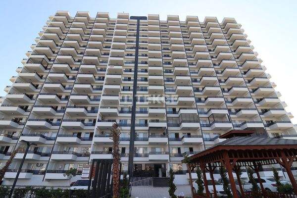 New Apartments for Sale Near the Sea in Tömük, Mersin