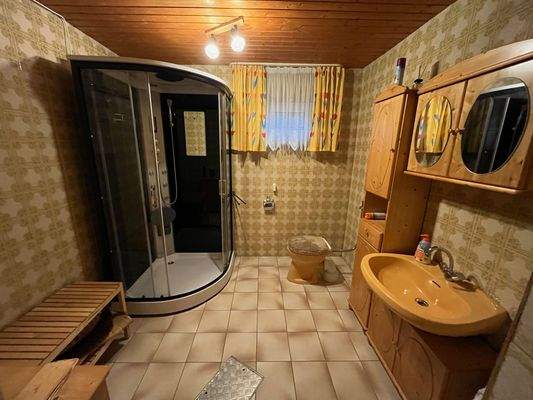 Bad Kellergeschoss.jpeg