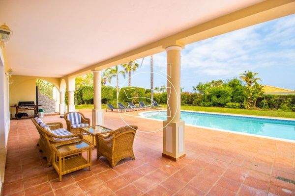 Großartige Immobilie