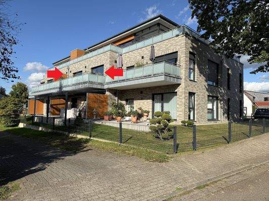 Lage der Wohnung mit 1. OG mit Personenaufzug