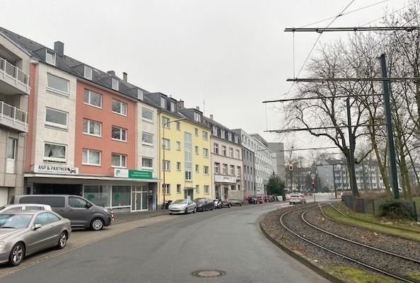 Straßenansicht