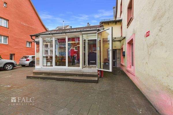 CAM04294G0-PR0028-STILL046