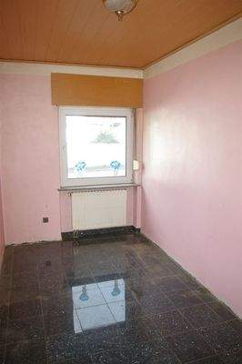 Arbeits-/Kinderzimmer EG