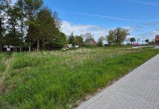 Blick auf Grundstück