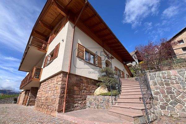 Exklusive Panoramavilla in Cavalese