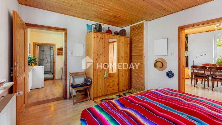 1. OG Schlafzimmer 2