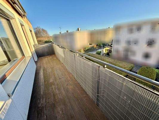 Großzügiger Balkon