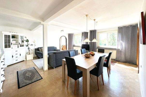 Wohn-/Esszimmer, Blick 1, EG