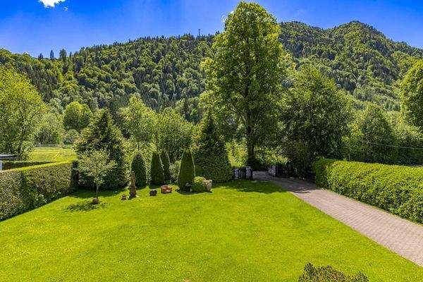 Schönes Grundstück