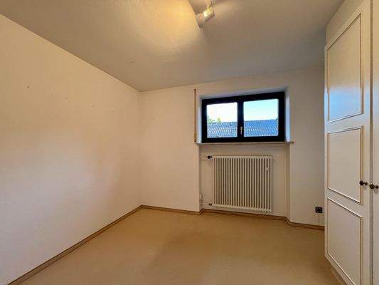 OG_Garderobe am Schlafzimmer