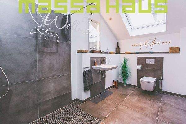 Obergeschoss Begehbare Dusche