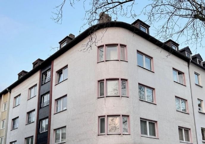 Attraktives Mehrfamilienhaus in Duisburger Innenstadt zu verkaufen.