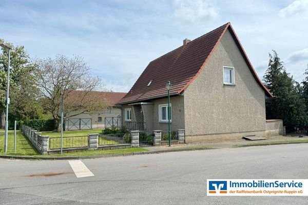 Straßenansicht