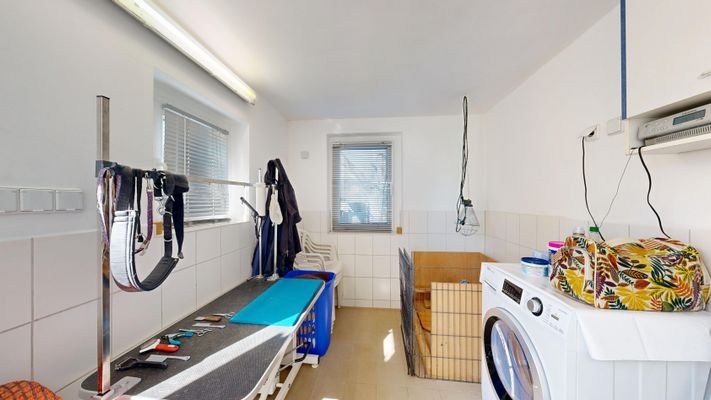 Nebenraum Foto2.jpg