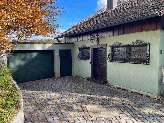 Außenansicht Eingangsbereich