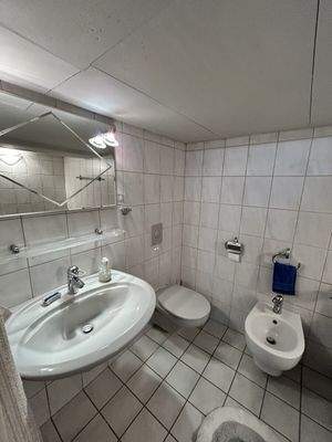 Badezimmer Kellergeschoss