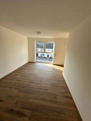 Groß (20260319_065340765_iOS).jpeg