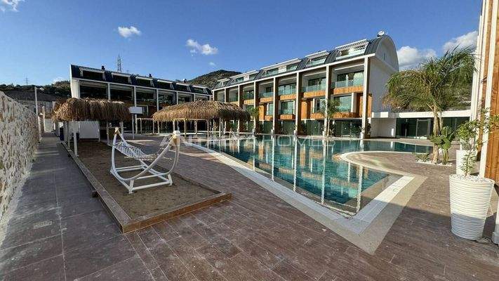 Stylish Flats Within Walking Distance of the Sea in Konakli Alanya