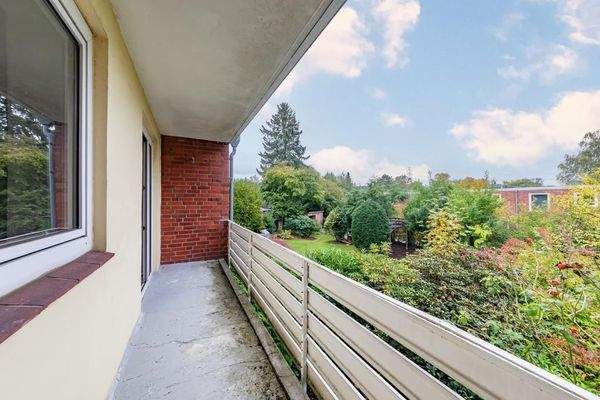 ... Zugang zur Loggia.