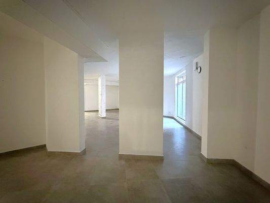 Weiterer Blick in das Untergeschoss