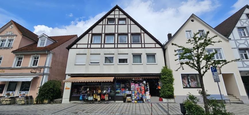 Laden in Hauptstraße
