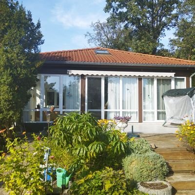 Ansicht Wintergarten mit Terrasse