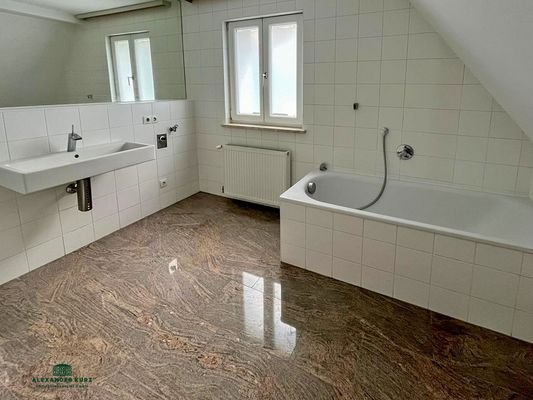 Dachgeschoßwohnung, Immobilien-Kurz-Salzburg