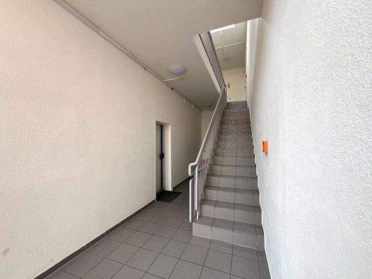 Aufgang 1.OG