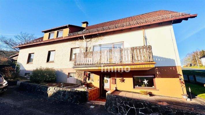 Titel Seitenansicht / 2. Zugang