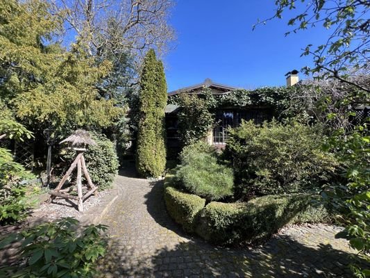 Hausansicht/Garten