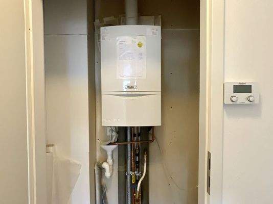 Gas Etagenheizung (Anmeldung u. Vertrag d. Mieter)