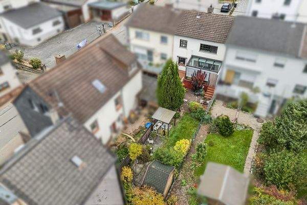 Rückseite mit Garten